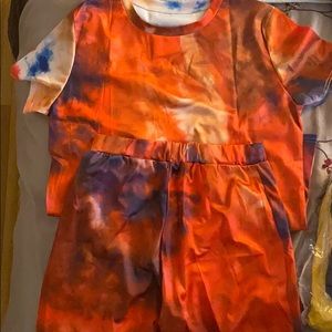 Two piece set